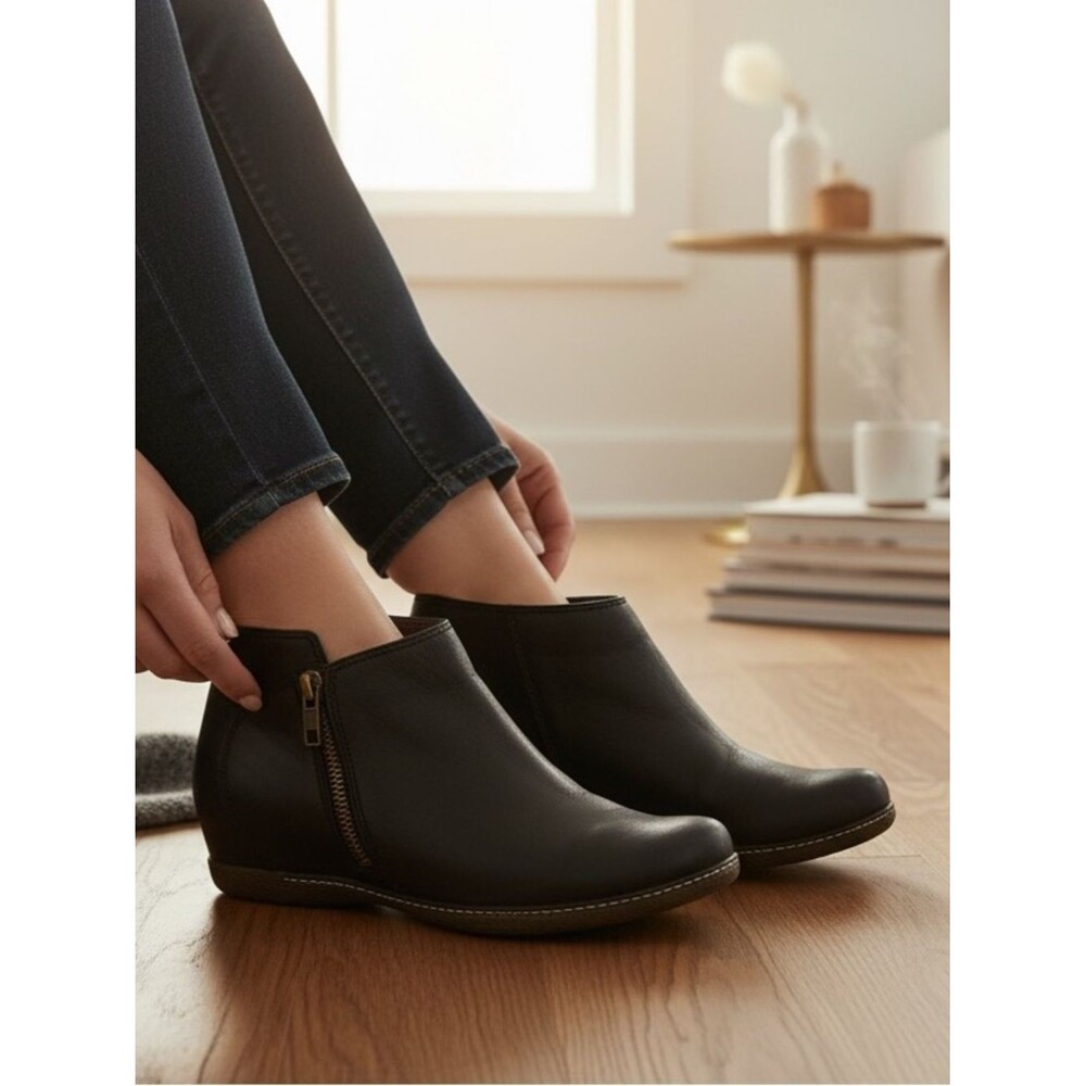 Dansko Women's Black Leather Leyla Wedge Ankle Boots
